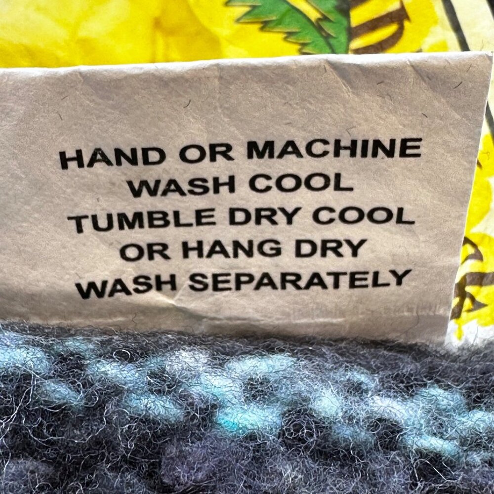 Iguana Jack Pullover Size XL - Picture 11 of 13